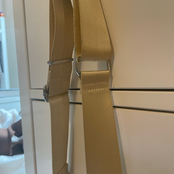 3/$15 Urban Outfitters Shoulder Bag - Picture 6 of 7